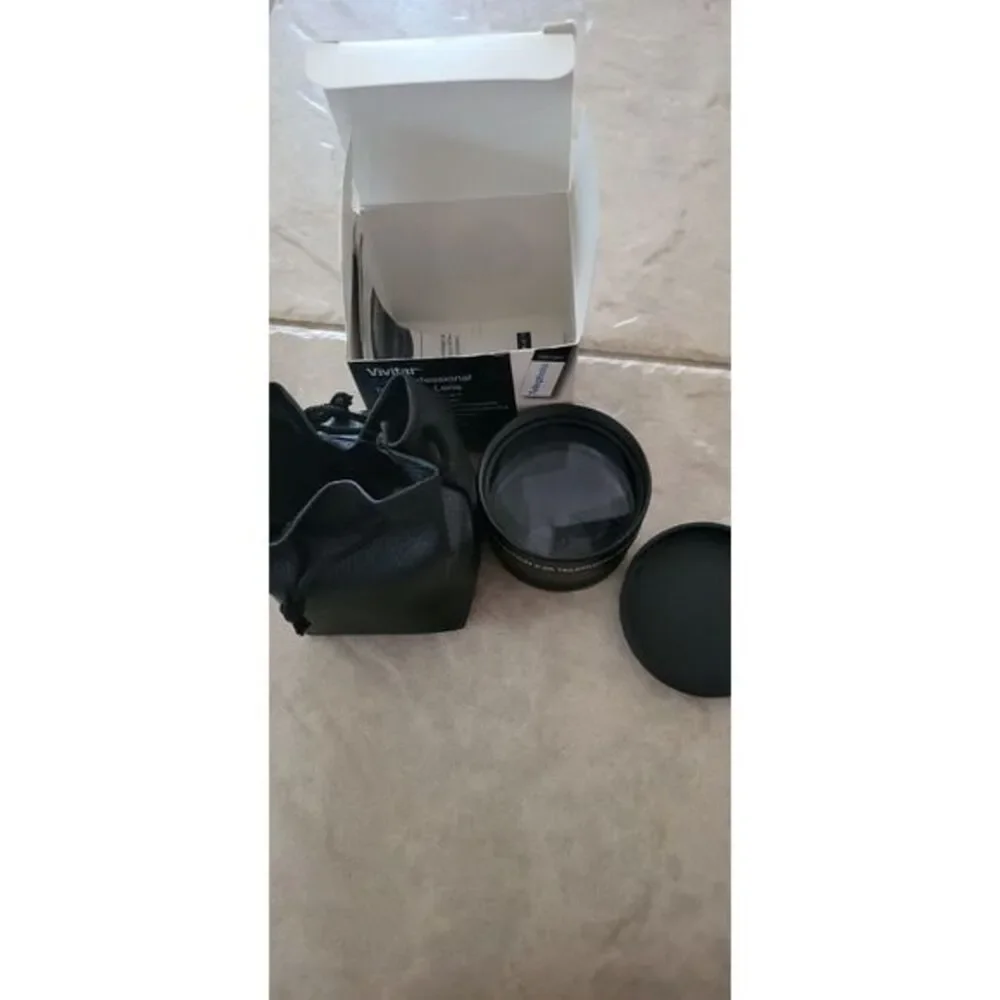 Vivitar 2.2x Professional Telephoto Lens 58mm‎ - Open Box
